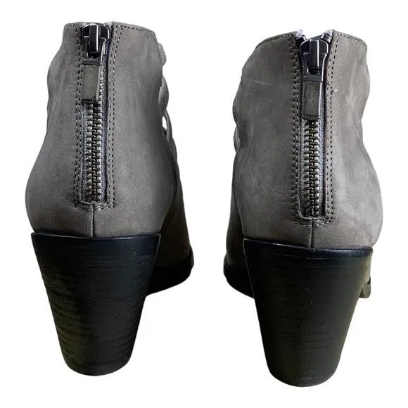 Eileen Fisher Vero Cuoio Grey Suede Strappy Block Heel Peep-Toe Booties - Size 7