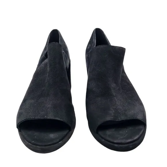 EILEEN FISHER Womens 8 Suede Cut Out Peep Toe Heeled Shoes NWOT Black Pull On
