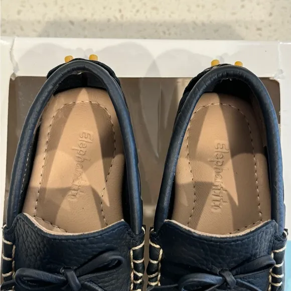 Elefantito Navy Leather Toddler Loafers NEW in box  size 6c