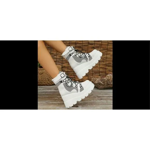 Elevated platform punk style, boots, stylish design combo zipper in the back net