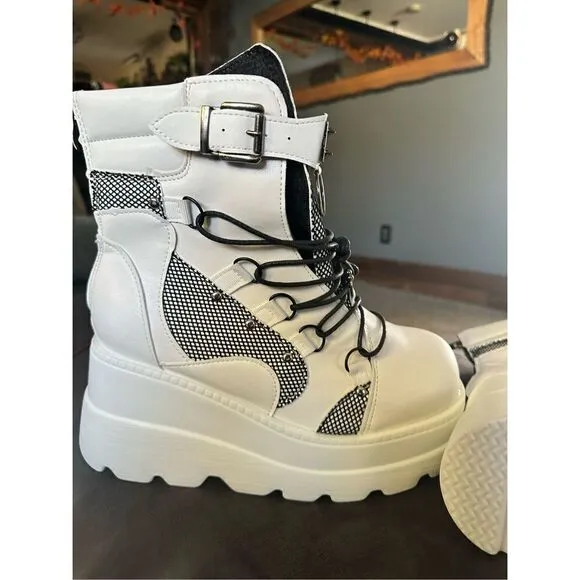 Elevated platform punk style, boots, stylish design combo zipper in the back net