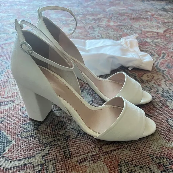 Emmy London Bridal Stella Mid Block Heel Size 10