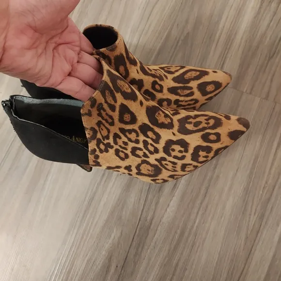 Enzo angiolini leopard print shoes
