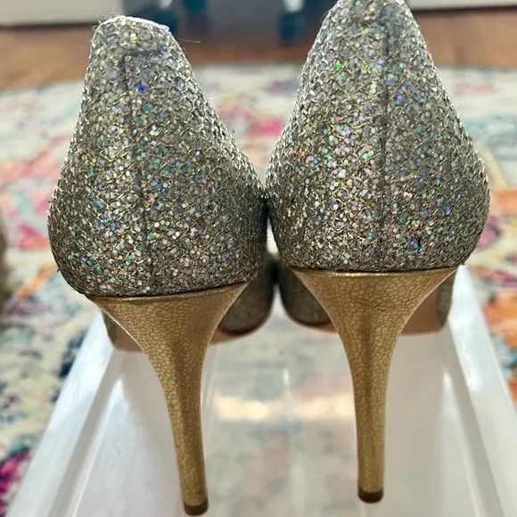 Enzo Angiolini Peep Toe Silver Gold Sparkle Glitter Pumps. 8.5