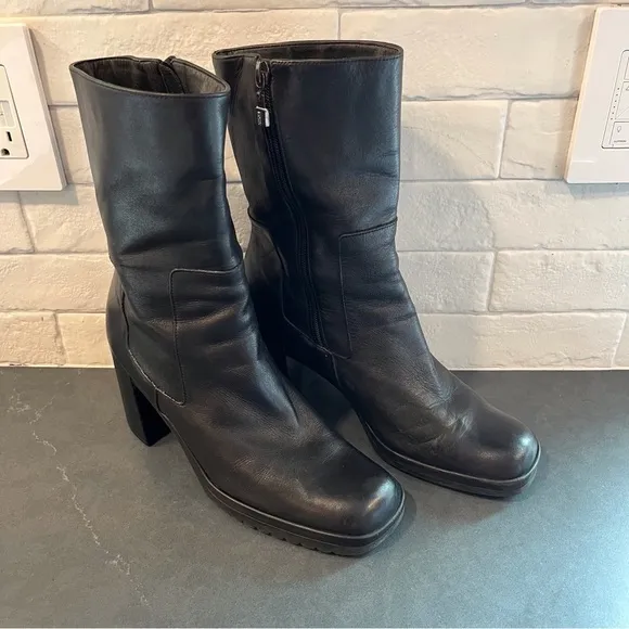 Enzo Angiolini sz 10 Avow black leather block heel ankle boots
