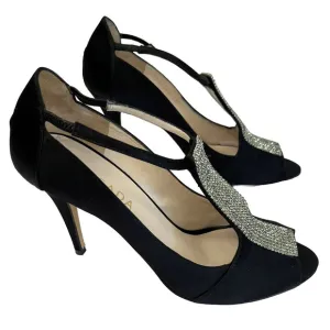 ESCADA Crystal Jeweled Satin T-Strap Heeled Shoes Size 39.5/9 US Peep Toe