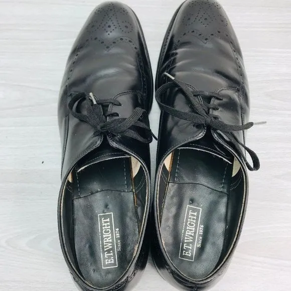 ET Wright Mens Size 10.5‎ B Dress Shoes Black Leather Wingtip Lace Up Shoes