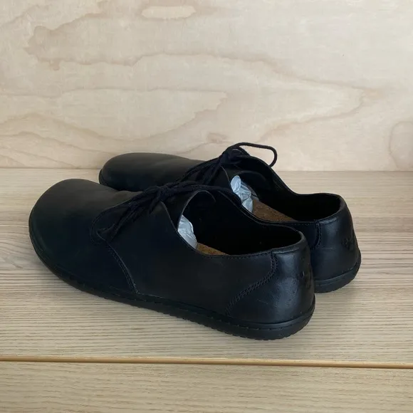 EU42 Vivobarefoot Dress Shoes | Black