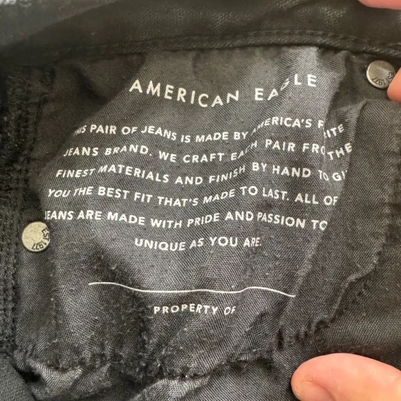EUC 6L Long Black American Eagle Next Level Stretch Low Rise Jegging Skinny Jean