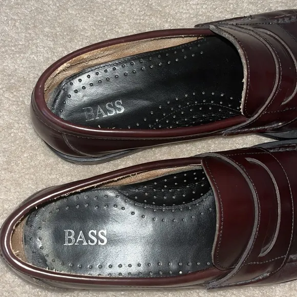 EUC Bass, penny loafers, men’s, size 11 D, brown, leather, slip on
