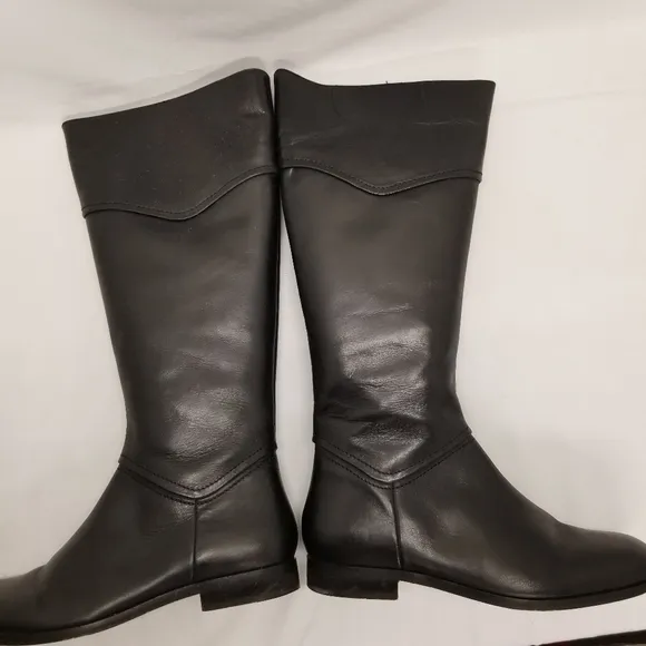 EUC Diba True Size 9M Ridding Boots Black Leather Knee High Poppy Seed Low Heel