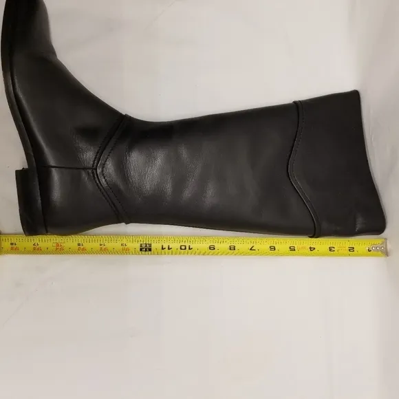 EUC Diba True Size 9M Ridding Boots Black Leather Knee High Poppy Seed Low Heel