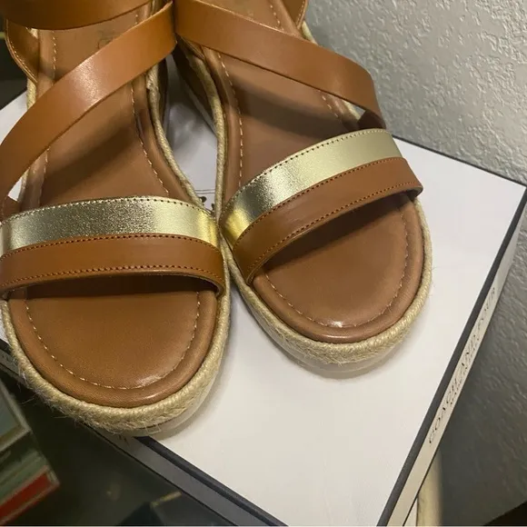 EUC In a Box Coach and Four Platform Espadrille Sandals in Luggage - Size 7
