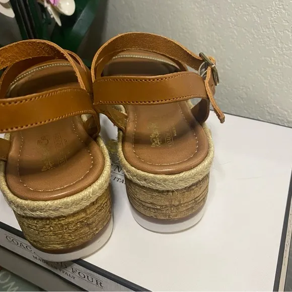 EUC In a Box Coach and Four Platform Espadrille Sandals in Luggage - Size 7