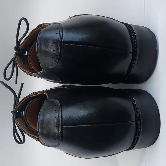 EUC Toto‎ leather shoes men's size 9