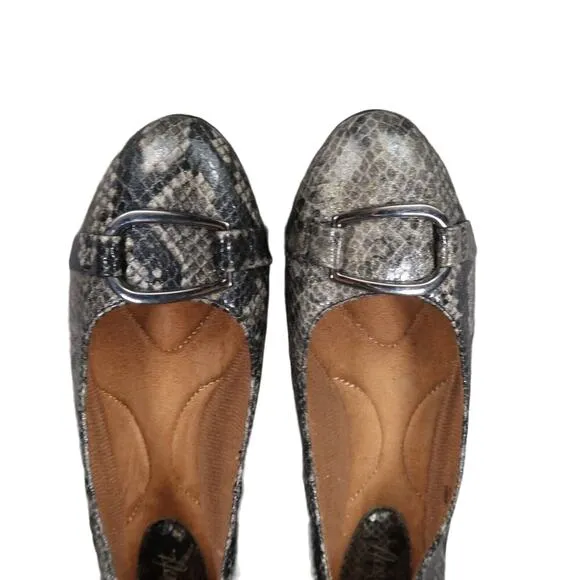 EuroSoft Shoes Womens 8.5 Flats Fashion Ballet Beverly Dark Grey Snake Career