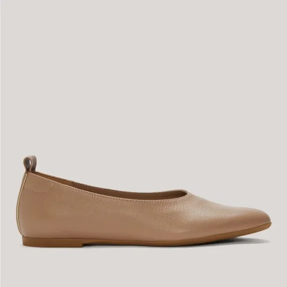 Everlane The Day  Glove Italian Tan Leather Ballet Flats SZ 8 NWT