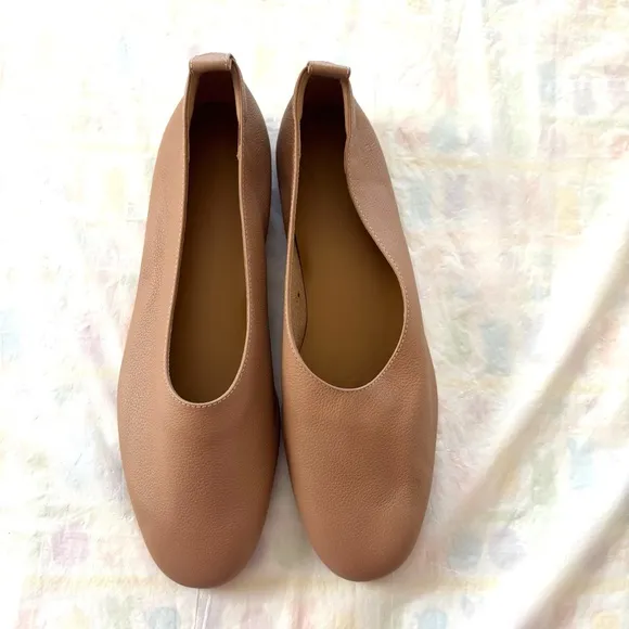Everlane The Day  Glove Italian Tan Leather Ballet Flats SZ 8 NWT