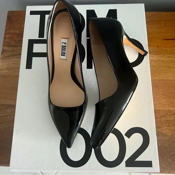 F. Major Black Patent Leather Heels Size 7W