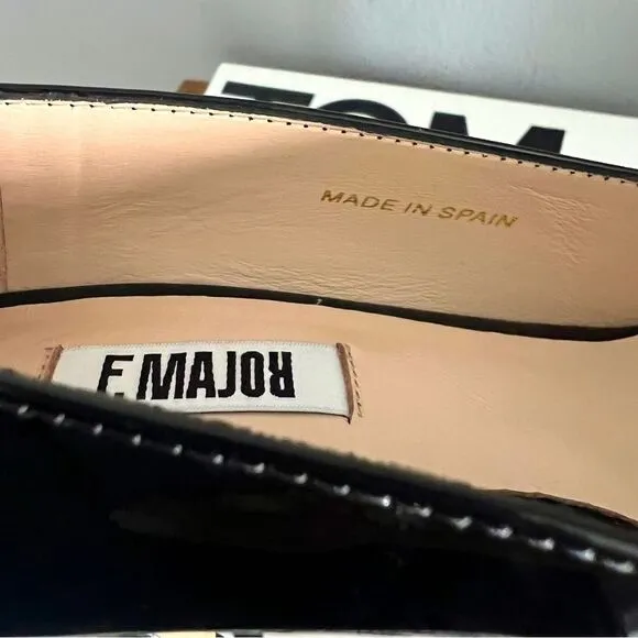 F. Major Black Patent Leather Heels Size 7W