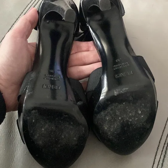 FENDI Black Patent Leather Stiletto Heels🖤🖤🖤
