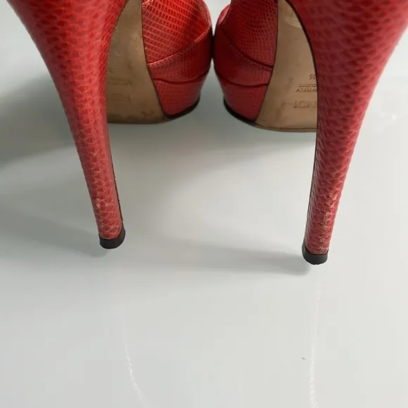 Fendi Red Orange Lizard Leather Stiletto Heels Size 36.5