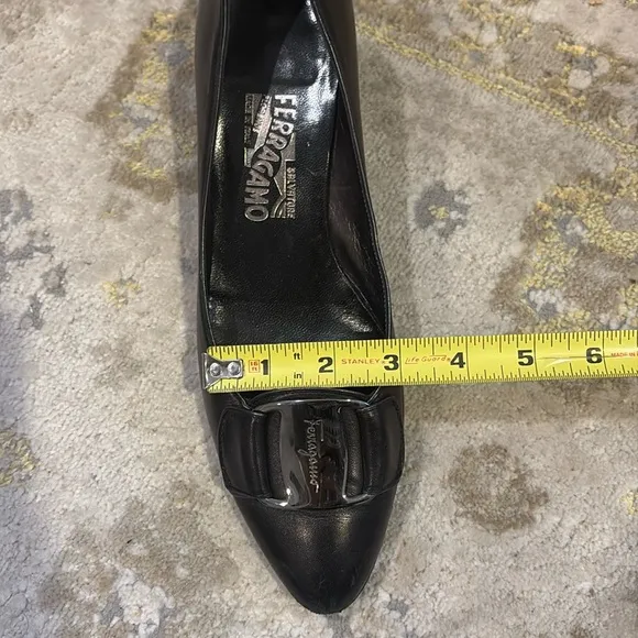 Ferragamo Black Leather Heel Shoes Silver Buckle Logo