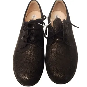 FINN Comfort snakeskin printed casual walking shoes in blk leather size 8