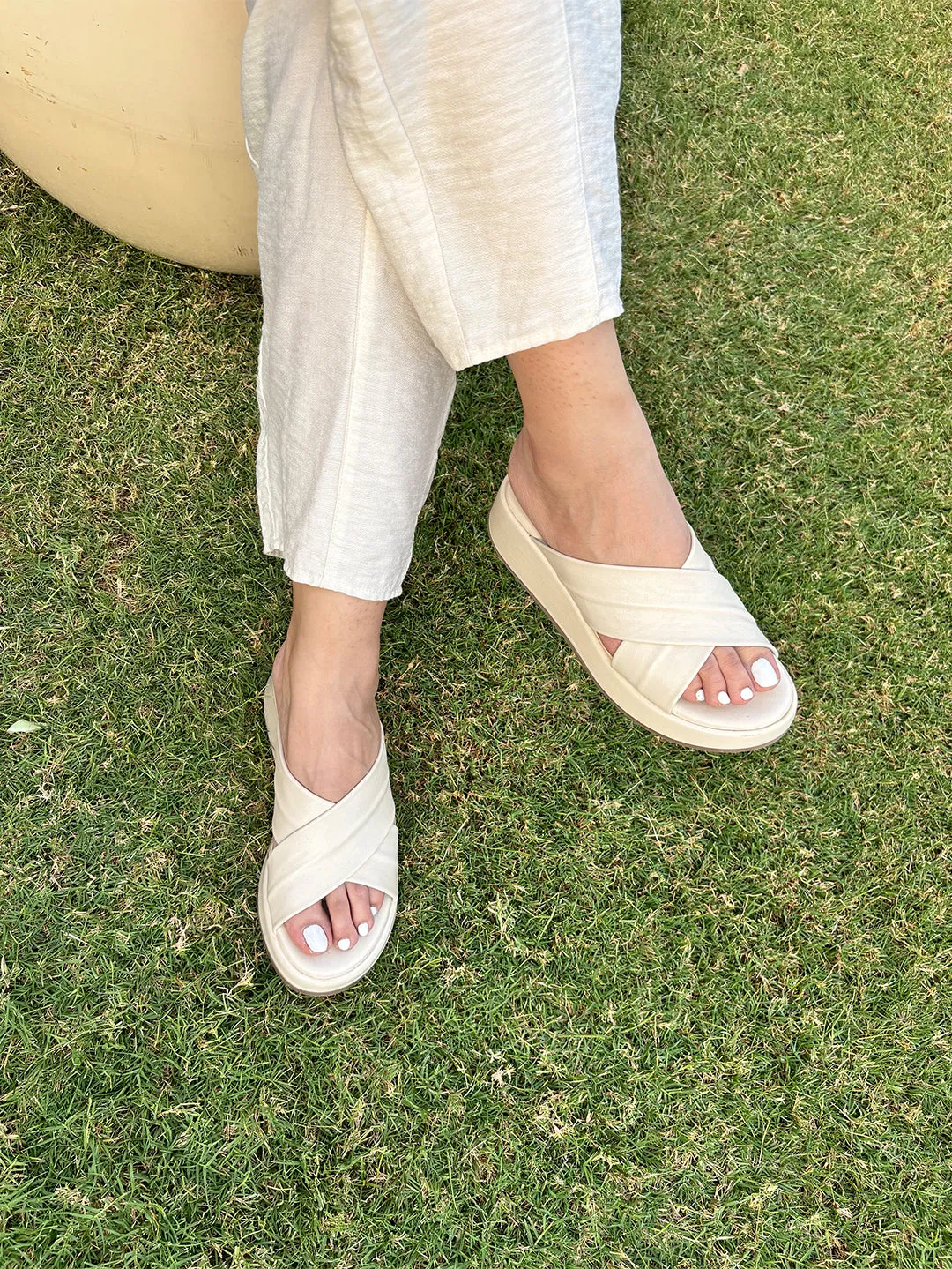 Florena Leather wedge