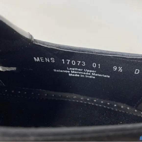 Florsheim Lexington Tassel Black Leather Loafer Dress Shoe 9 9 1/2 Men’s medium