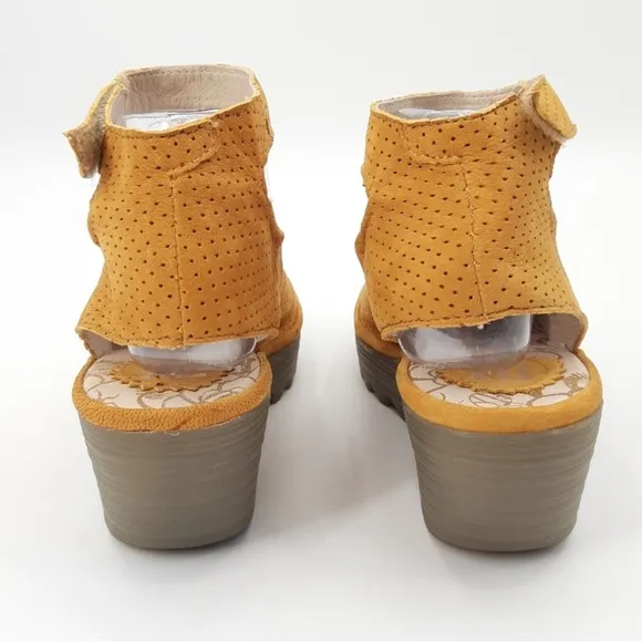 FLY LONDON YANI Fabulous Peep Toe Wedge Shoes Mustard Leather Size 39