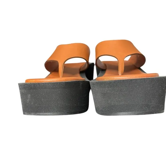 Frame Le Ocean Platform Leather Sandals $298