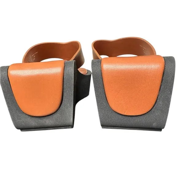 Frame Le Ocean Platform Leather Sandals $298