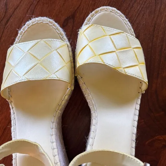 Franco Sarto Butter Yellow Basket Weave Woven Espadrille Wedge Sandals Size 8