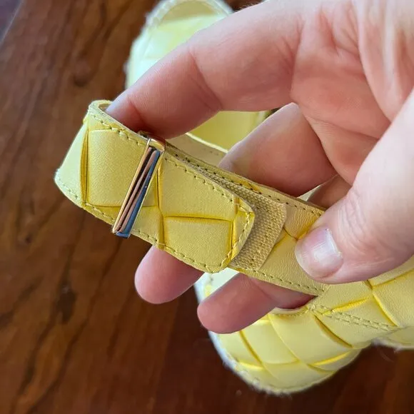 Franco Sarto Butter Yellow Basket Weave Woven Espadrille Wedge Sandals Size 8