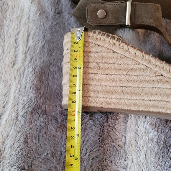 Franco Sarto Espadrille Wedge sandals NWOT SIZE 9.5
