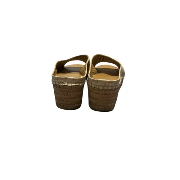 Franco Sarto Paige 2 Womens Platform Beige Perforated Peep-Toe Sandals Size 7.5