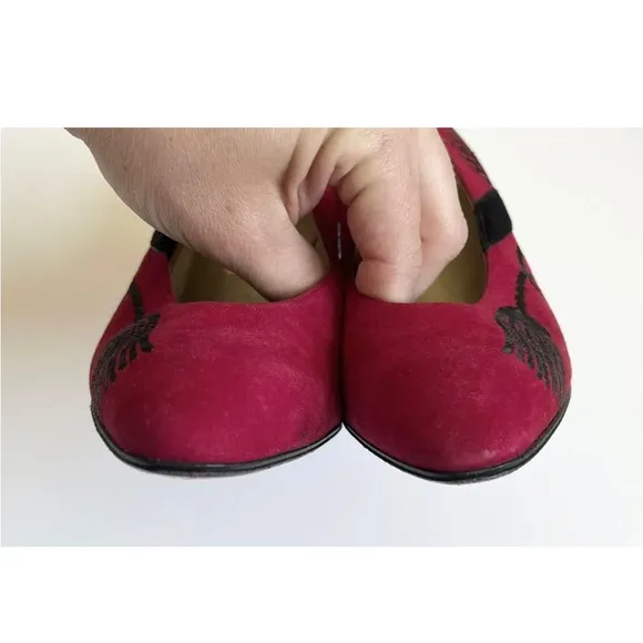 Francois Pinet Paris Sergio Rossi 36 Vintage Pumps Red Suede Black Embroidered