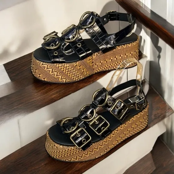 Free People Amor Stylish Black and Brown Women's Sandals (88)