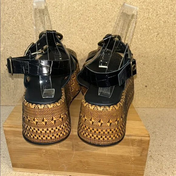 Free People Amor Stylish Black and Brown Women's Sandals (88)