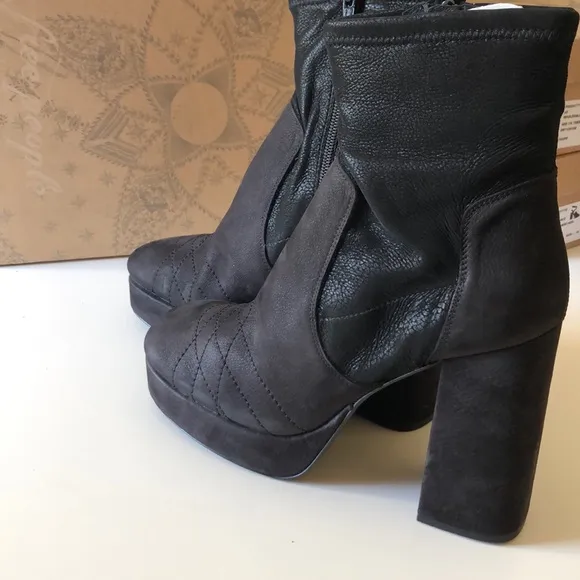 Free People Black leather Suede Platform Boots
