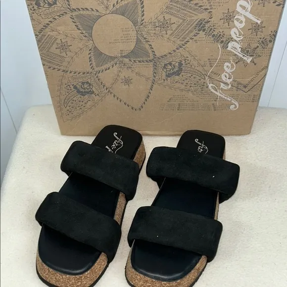 Free People Black Suede Platform Sandals (S5!