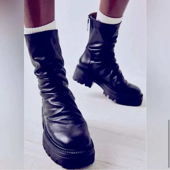 Free People Emma Ruche Black Leather Combat Boots Size 10