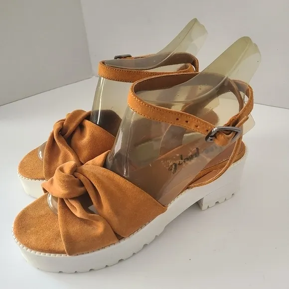 Free People Essex Platform Sandals Size 40 (9-9.5)‎