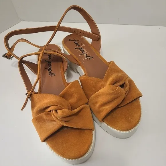 Free People Essex Platform Sandals Size 40 (9-9.5)‎