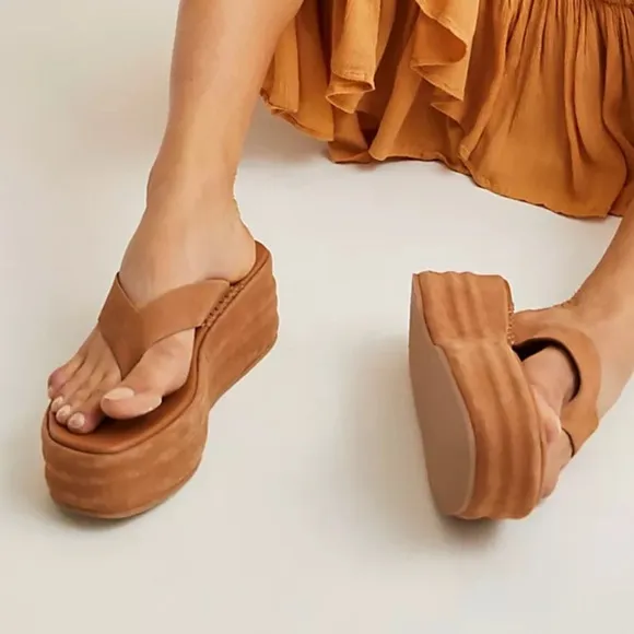 Free People Haven Thong Platform Brand New