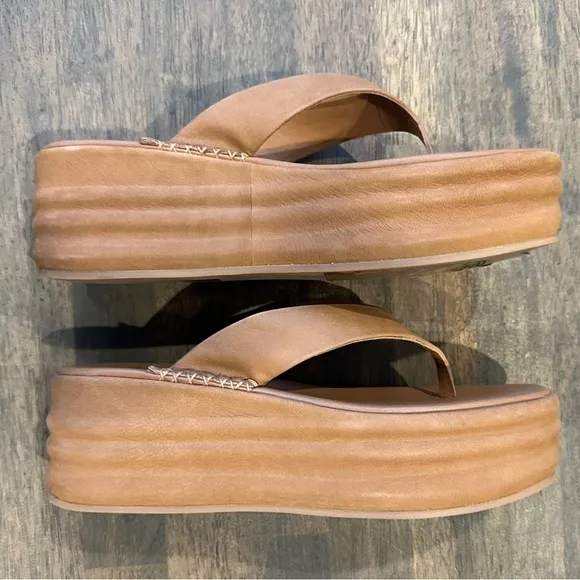 Free People Haven Thong Platform Brand New