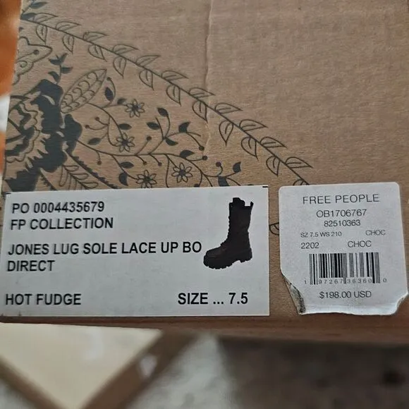 FREE PEOPLE Jones Lug Sole Lace Up Platform Leather Boots Hot Fudge Size 7.5 NEW