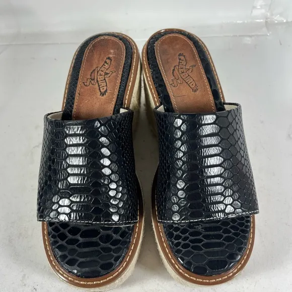Freebird Miami wedge platform Sandals slides Size 7