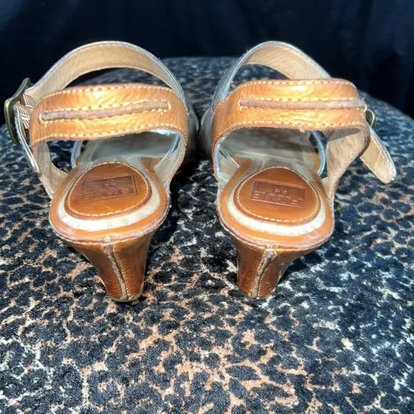 FRYE chunky heel shoes. Skyler seam. Size 7 1/2